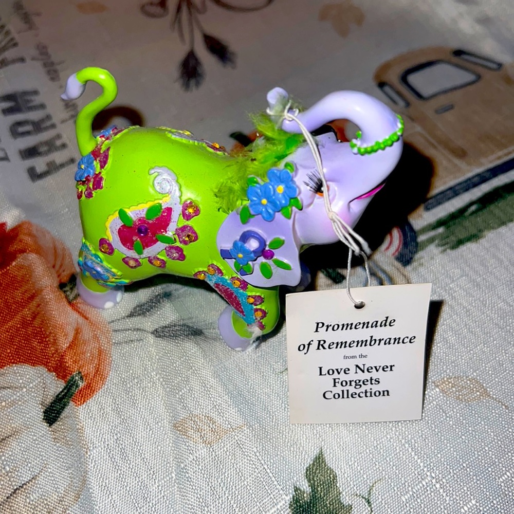 Hamilton collection Elephant